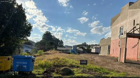 Terreno para Venda, bairro Centro, área total 743,50 m², terreno 743 m²