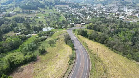 Chácara no Rodovia Catarina Seger, em Romelândia