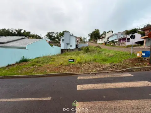 TERRENOS
      à venda
