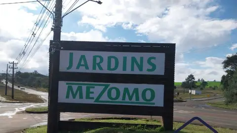 Lote urbano no Centro, em Guatambú