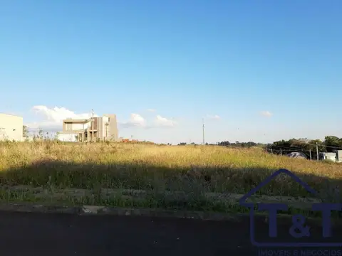 Lote urbano no Esplendor Iii