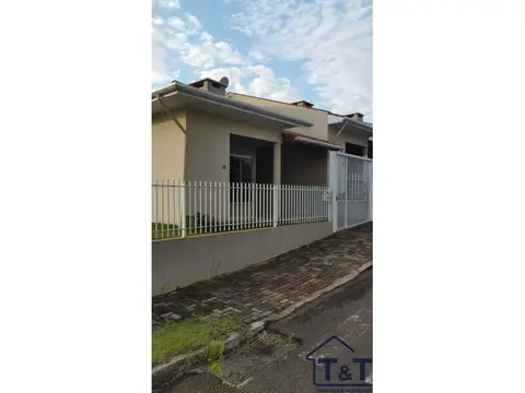 Casa Geminada no Loteamento Grando