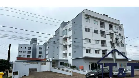 Apartamento com 2 quartos no Floresta