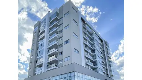 Apartamento com 3 quartos no Centro
