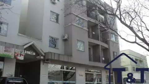 Apartamento com 2 quartos no Madalozzo