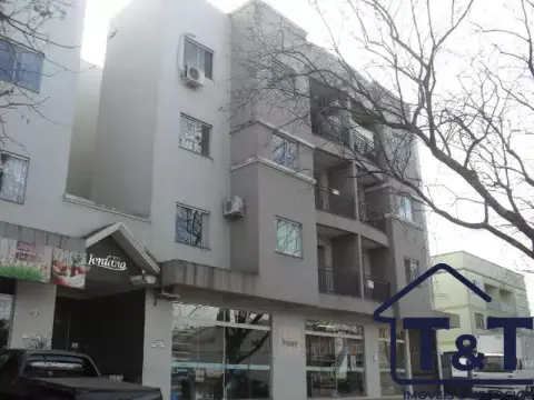 Apartamento com 2 quartos no Madalozzo