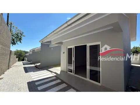 Casa com 2 quartos no Centro