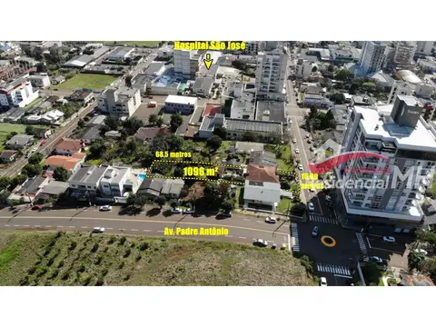Terreno com 1 quarto no Centro