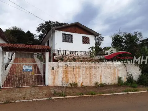 Casa com 2 quartos no Centro