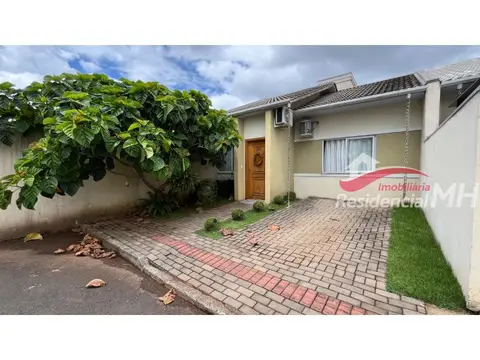 Casa com 2 quartos no Aurora