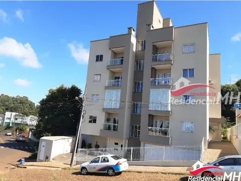 Apartamento com 2 quartos no Floresta