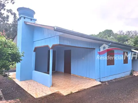 Casa com 2 quartos no Interior