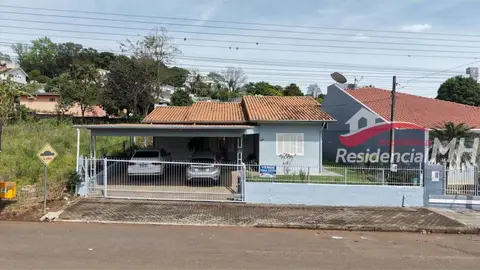 Casa com 3 quartos no Centro