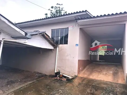 Casa com 2 quartos no Pioneiro