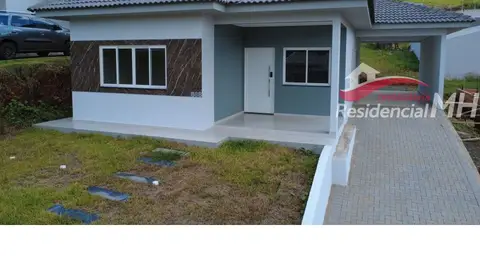 Casa com 2 quartos no Jardim America
