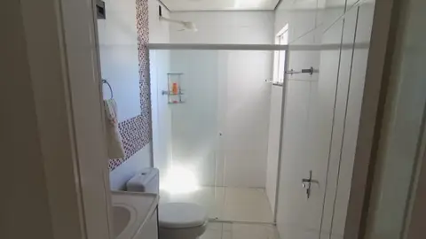 Casa para Venda, 2 dormitórios, 2 banheiros, 1 vaga de garagem, área construída 130 m², terreno 300,51 m²
