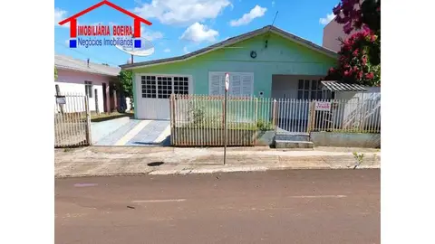 Casa em alvenaria com 3 quartos no Floresta