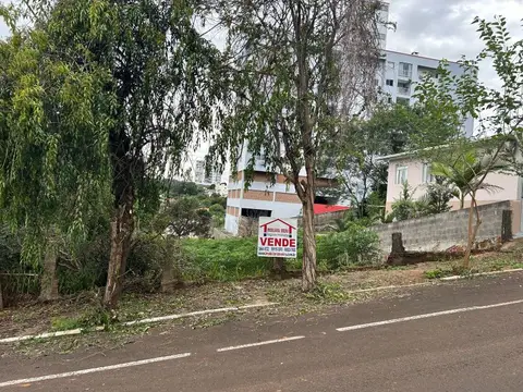 Lote urbano no Centro