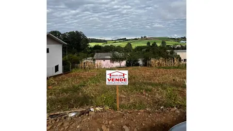 Lote urbano no Centro, em Tigrinhos