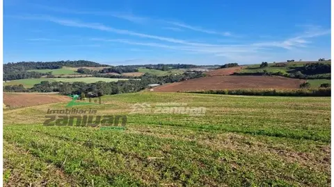 Chácara no Interior