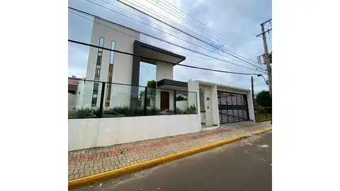 Casa em alvenaria - Universitário