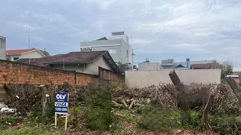 Lote urbano no Presidente Médici, em Chapecó