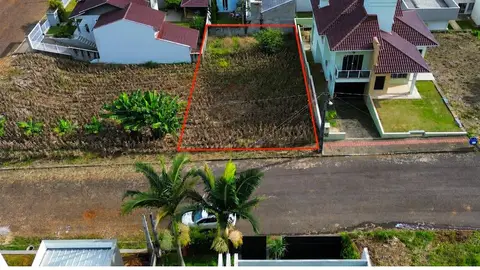 Lote urbano no São José