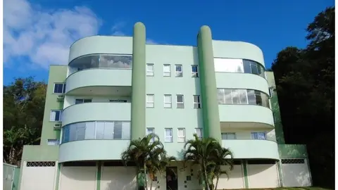 Apartamento com 2 quartos no Av Padre Antônio