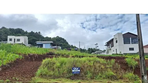 Lote urbano no Jardim Mirante
